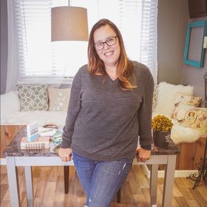 Meet your Posher, Leanna